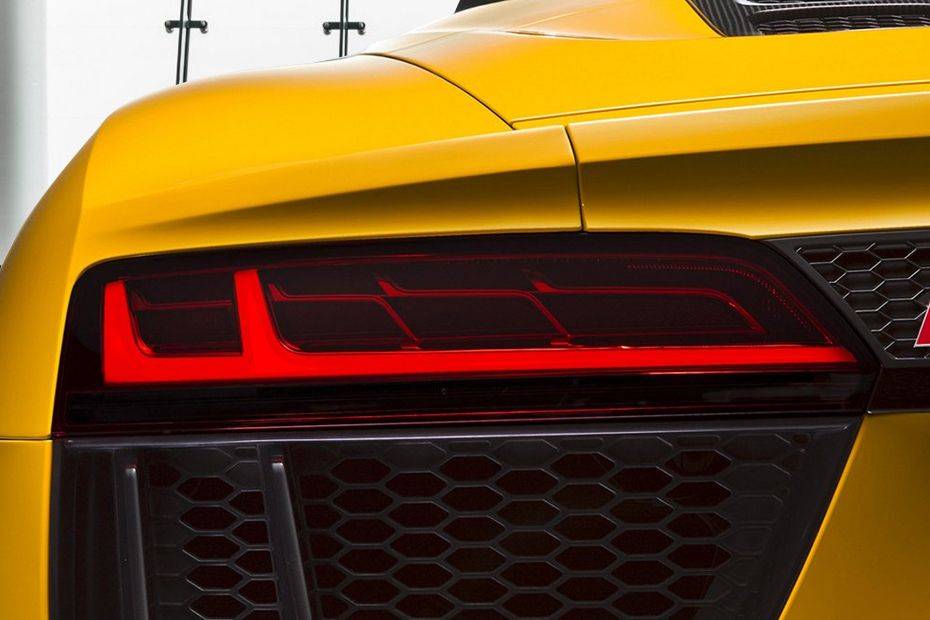 R8 Spyder Tail light R8 Spyder Tail light