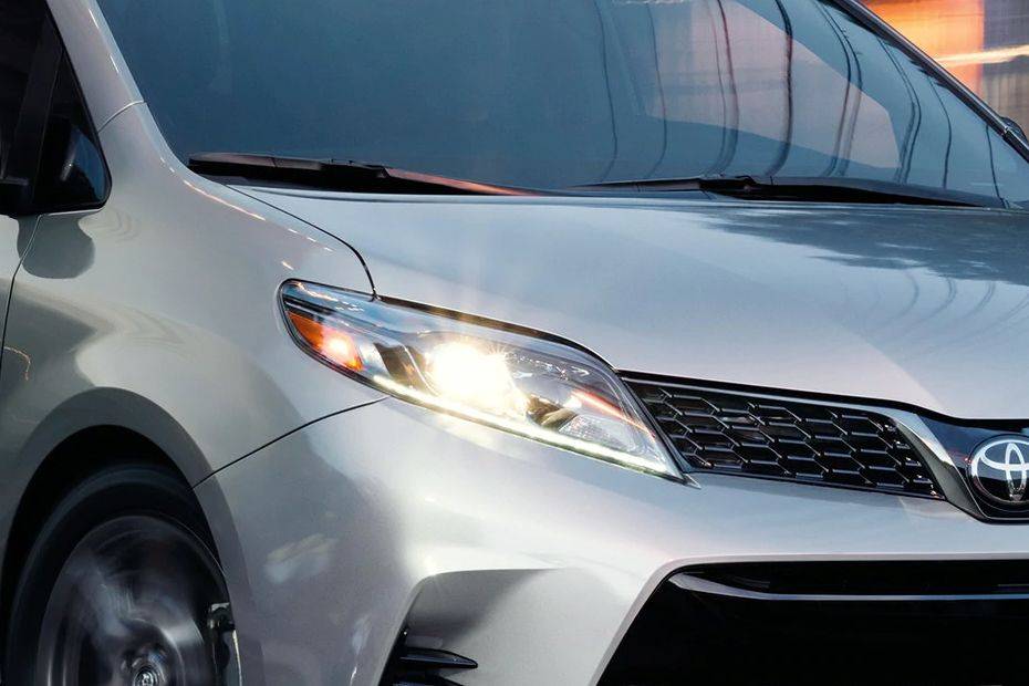 Toyota Sienna 2024 Price in United States Reviews, Specs & July