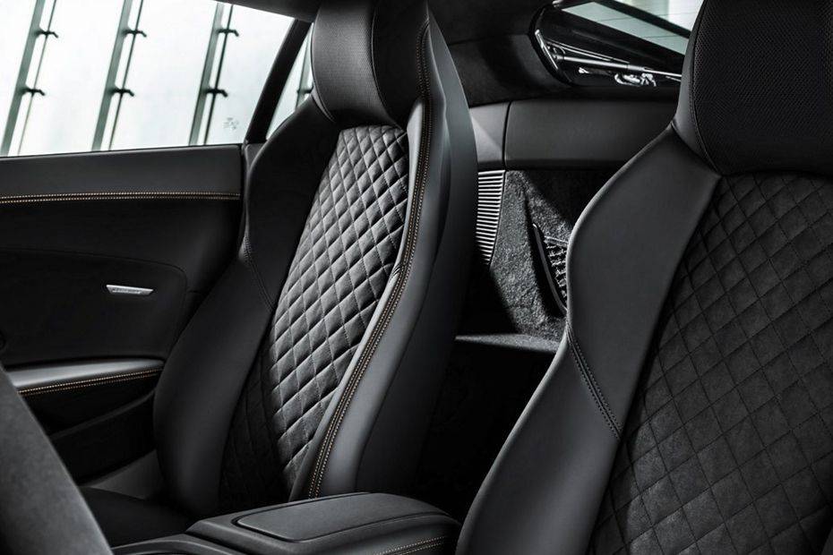 R8 Spyder Front Seats R8 Spyder Front Seats