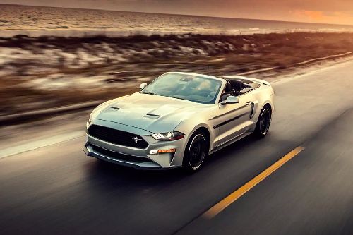 Ford Mustang 2023 Price in United States - Reviews, Specs & March Offers |  Zigwheels