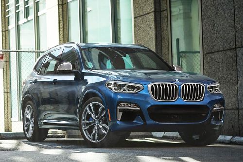 BMW X3 Front Medium View BMW X3 Front Medium View