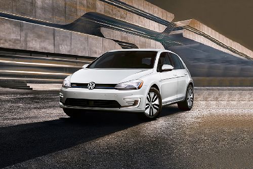 Volkswagen e-Golf SE 2024 United States