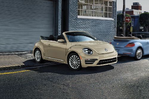 Volkswagen Beetle Convertible 2023 Price in United States - Reviews, Specs  & June Offers | Zigwheels