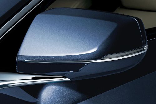 Cadillac XTS Drivers Side Mirror Front Angle
