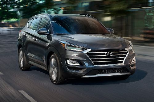 Hyundai Tucson Front Medium View Hyundai Tucson Front Medium View