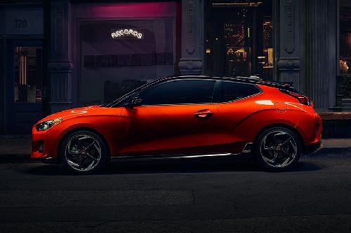 Veloster Side view Veloster Side view
