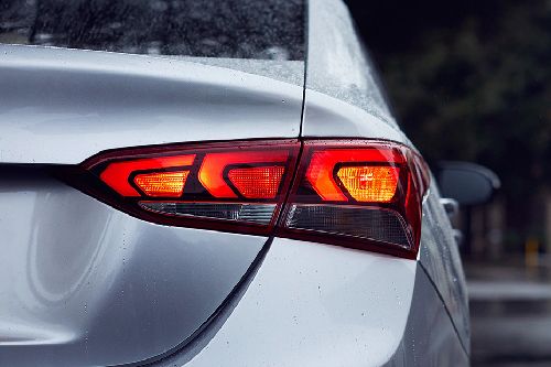 Accent Tail light
