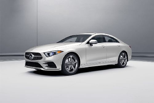 Mercedes Benz CLS-Class Coupe Front Side View Mercedes Benz CLS-Class Coupe Front Side View