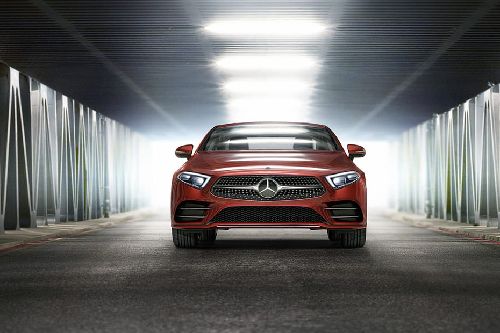 Full Front View of CLS-Class Coupe Full Front View of CLS-Class Coupe