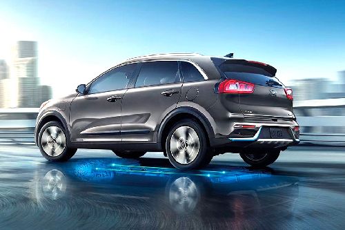 Rear Cross Side View of KIA Niro Hybrid Rear Cross Side View of KIA Niro Hybrid