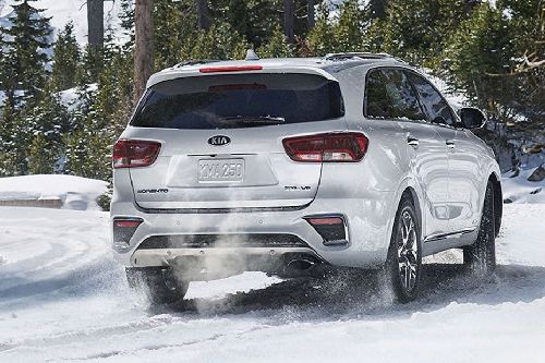 Sorento Rear angle view Sorento Rear angle view