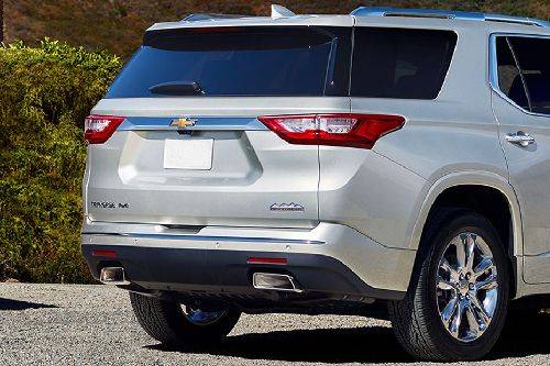 Full Rear View of Chevrolet Traverse