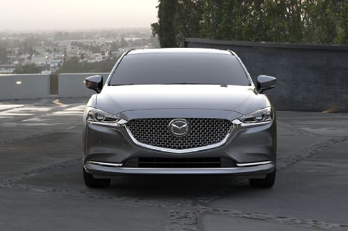 Full Front View of 6