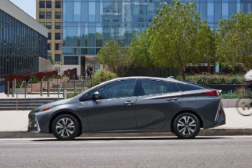Prius Prime Side view Prius Prime Side view
