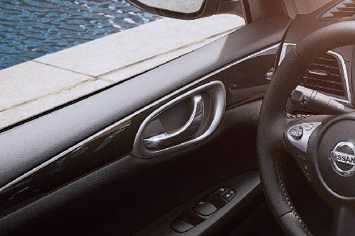 door handle interior of Nissan Sentra door handle interior of Nissan Sentra
