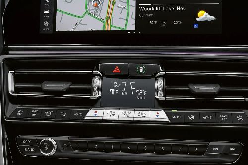 Side AC Controls of BMW M8 Side AC Controls of BMW M8
