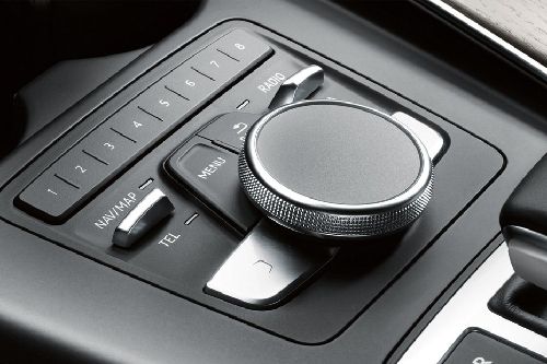 Center Controls of Audi A4 Sedan Center Controls of Audi A4 Sedan