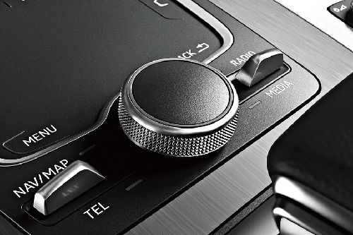 Center Controls of Audi Q5