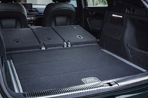 Folding Seats of Audi Q5