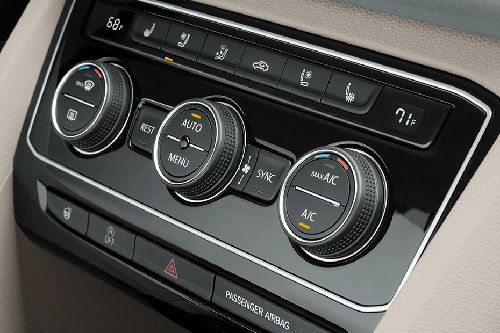 Side AC Controls of Volkswagen Atlas Side AC Controls of Volkswagen Atlas