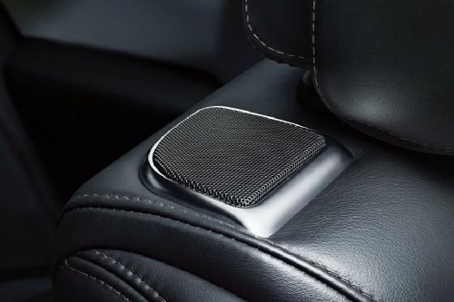 Speakers View of Cadillac XTS