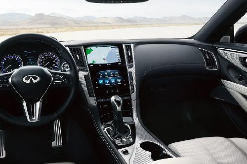 Q60 Center Console