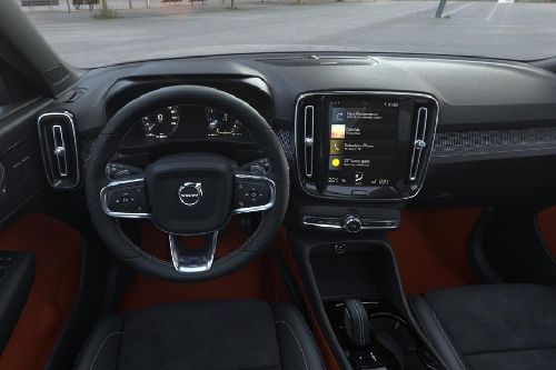 Dashboard View of XC40 Dashboard View of XC40