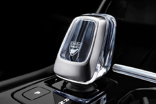Volvo XC40 Gear Shifter