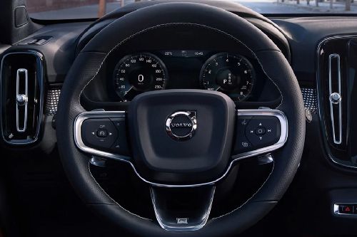 Volvo XC40 Steering Wheel Volvo XC40 Steering Wheel