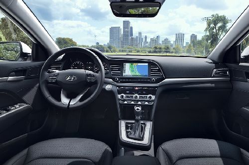 Dashboard View of Elantra Dashboard View of Elantra