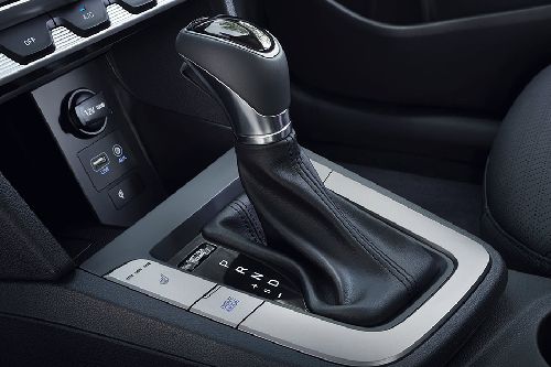 Hyundai Elantra Gear Shifter