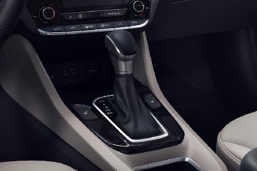 Hyundai Ioniq Hybrid Gear Shifter Hyundai Ioniq Hybrid Gear Shifter