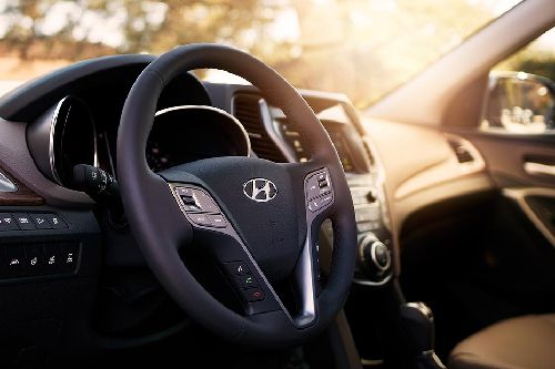 Hyundai Santa Fe XL Steering Wheel Hyundai Santa Fe XL Steering Wheel