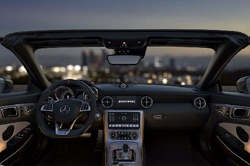 Dashboard View of SLC-Class Roadster Dashboard View of SLC-Class Roadster