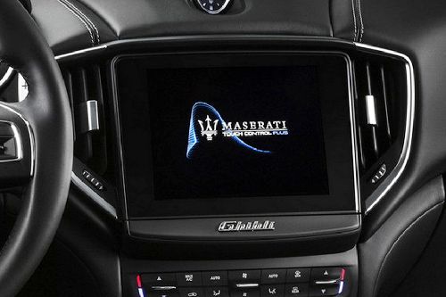 Front AC Controls of Maserati Ghibli Front AC Controls of Maserati Ghibli